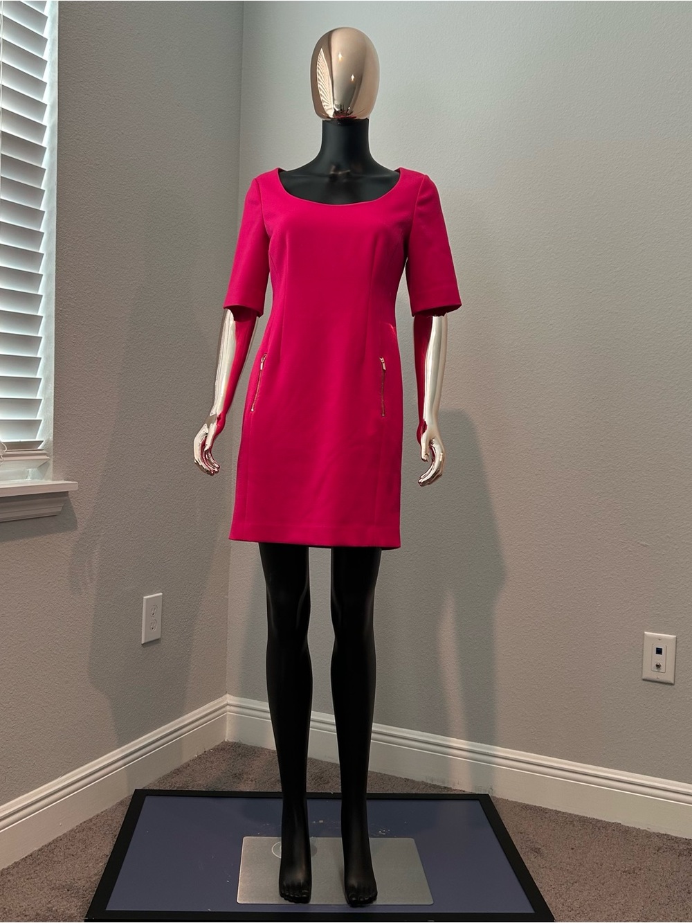 Ann Taylor Bright Fuchsia Short Sleeve Sheath Dress